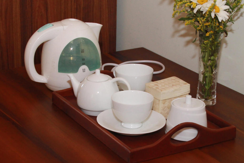 Blue Elephant Tourist Guesthouse Kudapaduwa Экстерьер фото